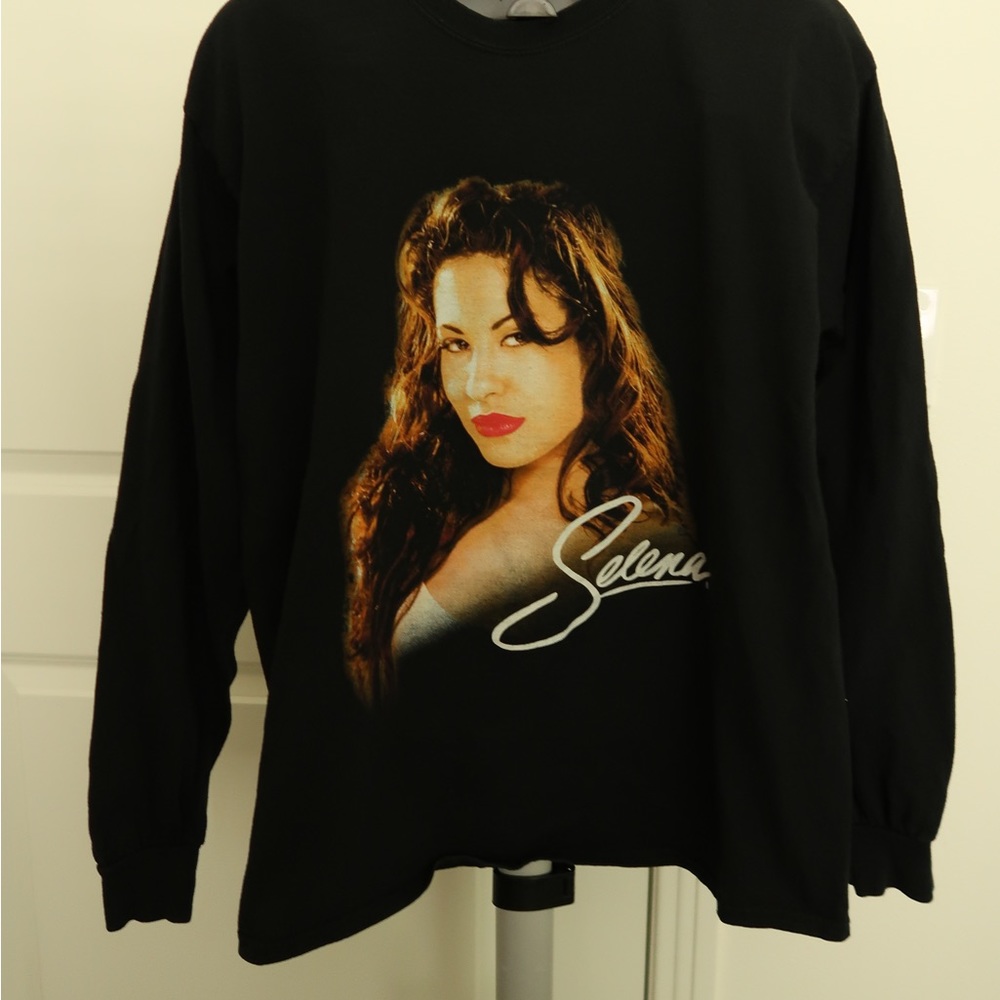 Selena Black Long Sleeve Adult Size M GREAT Condition